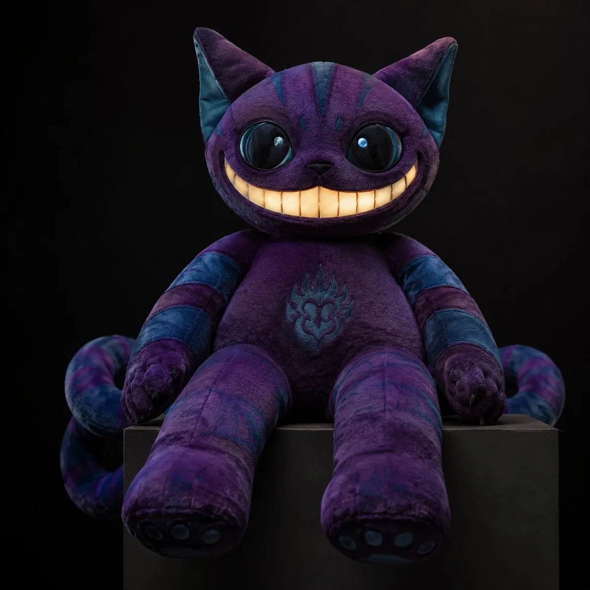 No. 104: E-commerce Main Image - Cheshire Cat Plush Toy — GPT Image 2 image prompt example
