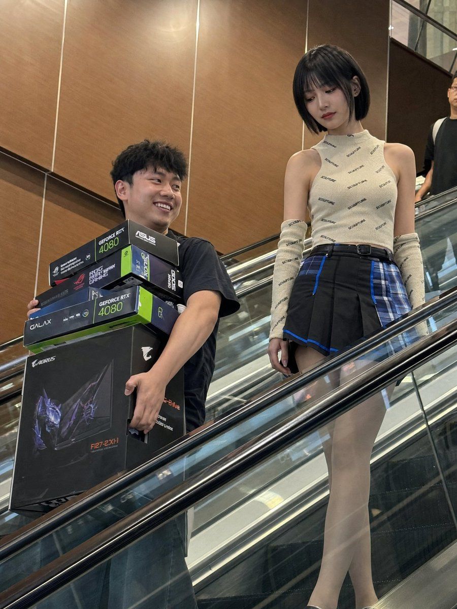 Candid Mall Shopping Escalator Photo — GPT Image 2 image prompt example