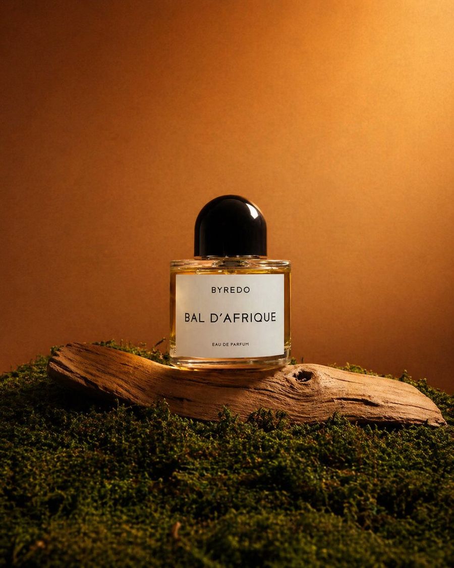 Editorial Perfume Moss — GPT Image 2 image prompt example