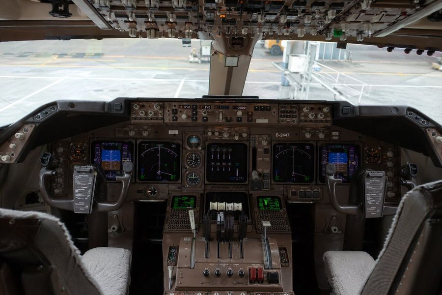 Photorealistic Boeing 747 Cockpit — GPT Image 2 image prompt example