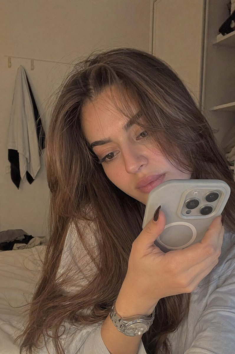 Realistic Bedroom Phone Recording — GPT Image 2 image prompt example