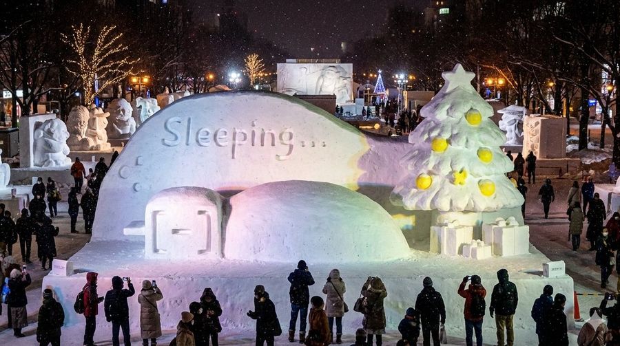 Snow Statue Representing — Nano Banana Pro image prompt example