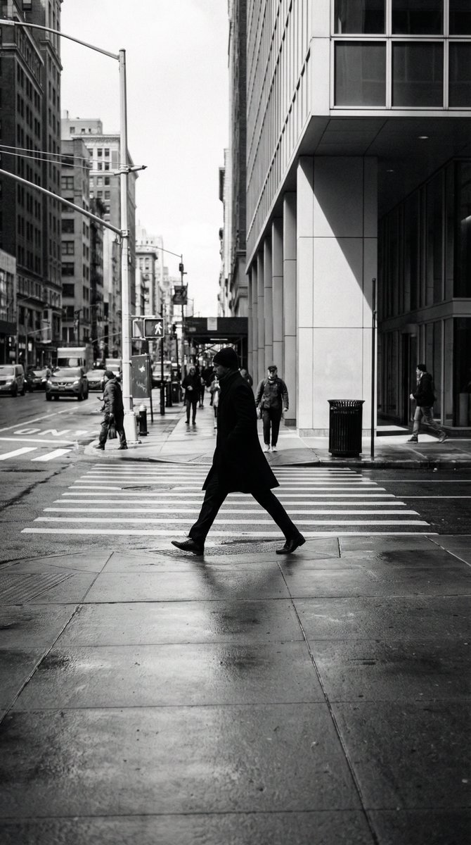 Black And White Street Photography Decisive Moment — Nano Banana Pro image prompt example