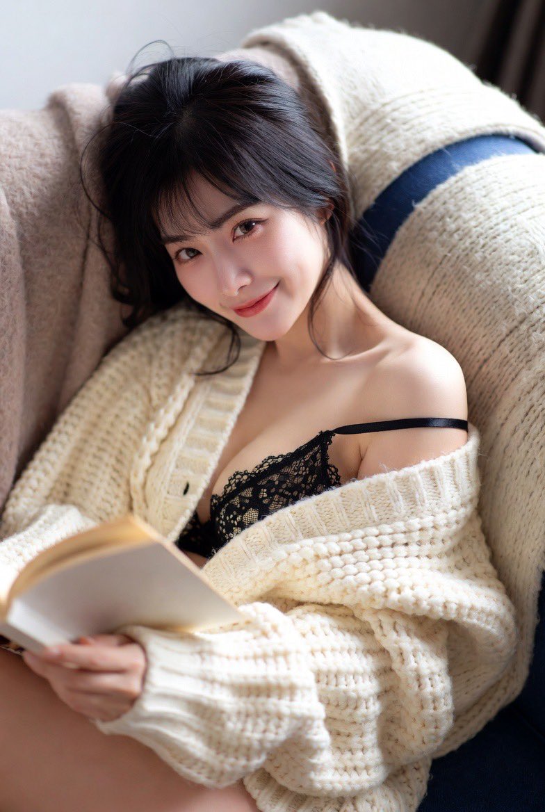 Cozy Knitwear And Lace Contrast Prompt — Nano Banana Pro image prompt example
