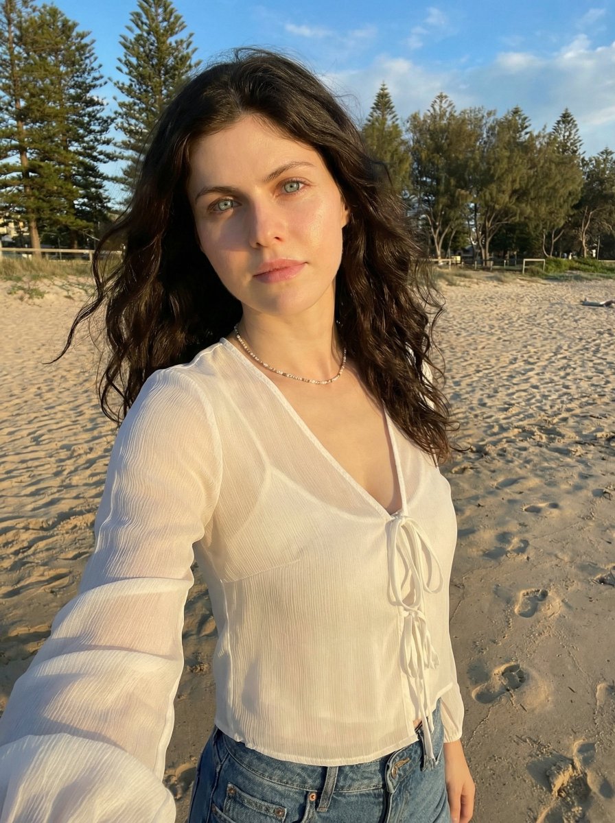 Golden Hour Beach Selfie Prompt — generated with Nano Banana Pro