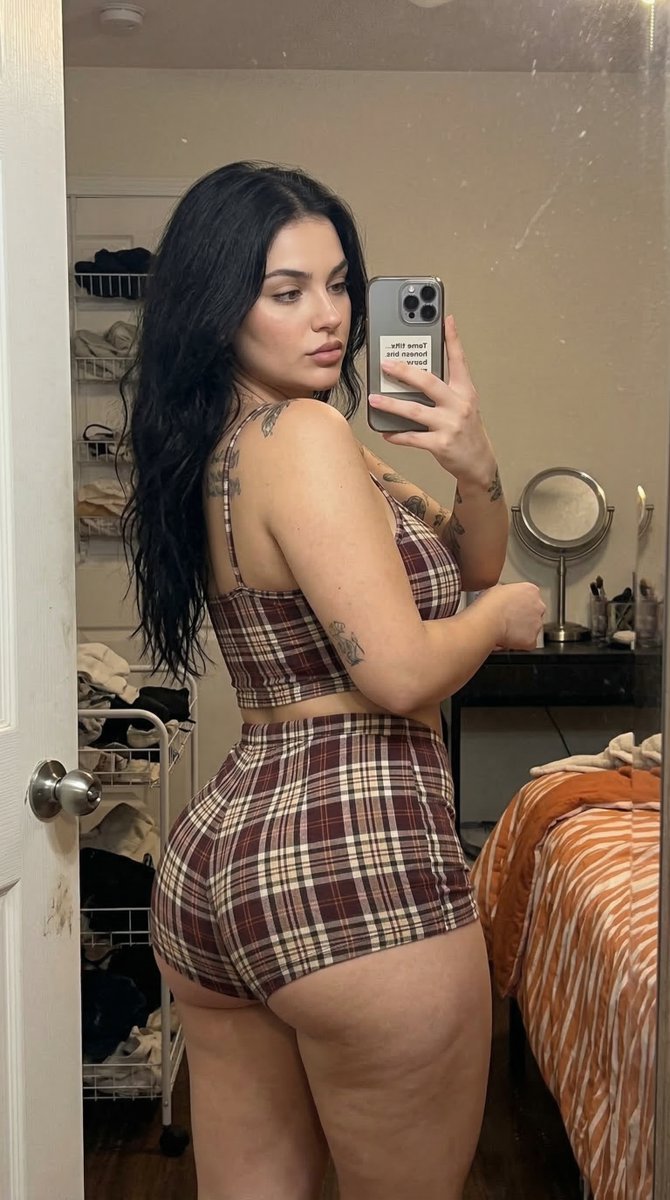 Iphone Mirror Selfie With Plaid Crop Top — Nano Banana Pro image prompt example