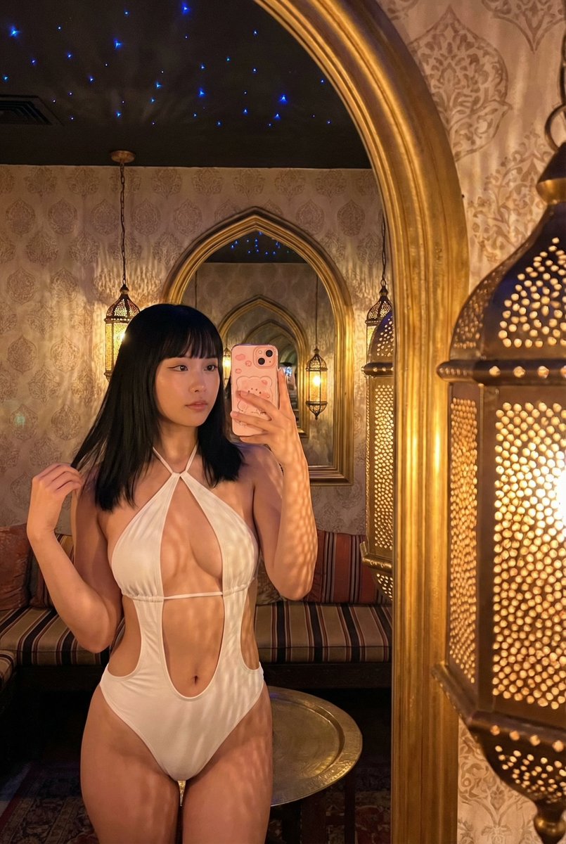 Mirror Selfie In Ornate Lounge — Nano Banana Pro image prompt example