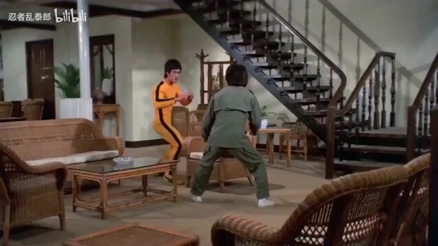 Bruce Lee Vs  Jackie Chan Looping Action 633 — Seedance 2.0 video prompt example