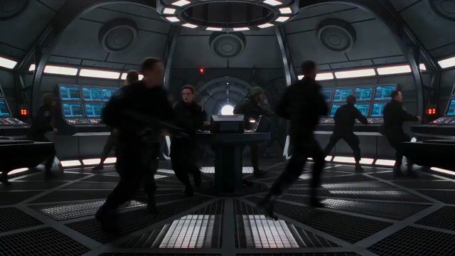 Cinematic Time Freeze Thriller — Seedance 2.0 video prompt example