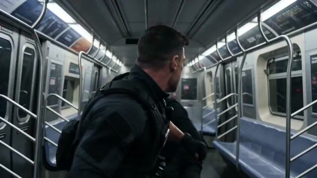 Claustrophobic Action Scene Prompt 444 — Seedance 2.0 video prompt example