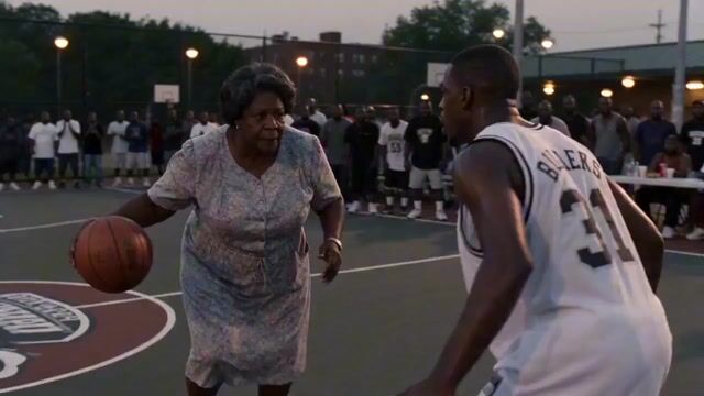 Rucker Park Slam Dunk Viral Video — Seedance 2.0 video prompt example